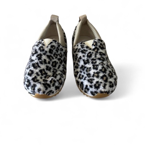 Toms Monochrome Animal Print Women's Slippers - Picture 2 of 3